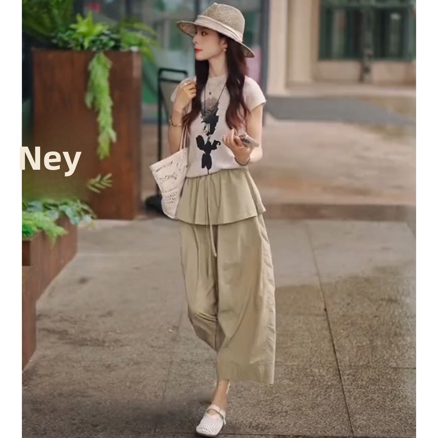طقم نسائي صيفي من قطعتين: بلوز - مراجعة Summer Rose Clothing وسعره